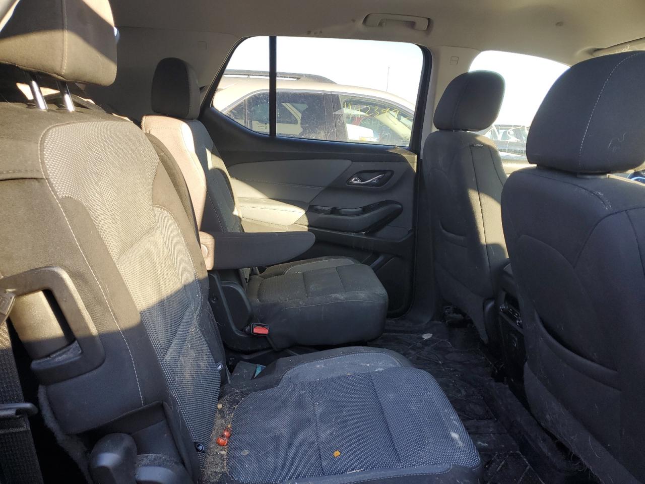 2019 Chevrolet Traverse VIN 1GNEVGKW4KJ211255 Copart auction photo, front end damage thumbnail 11