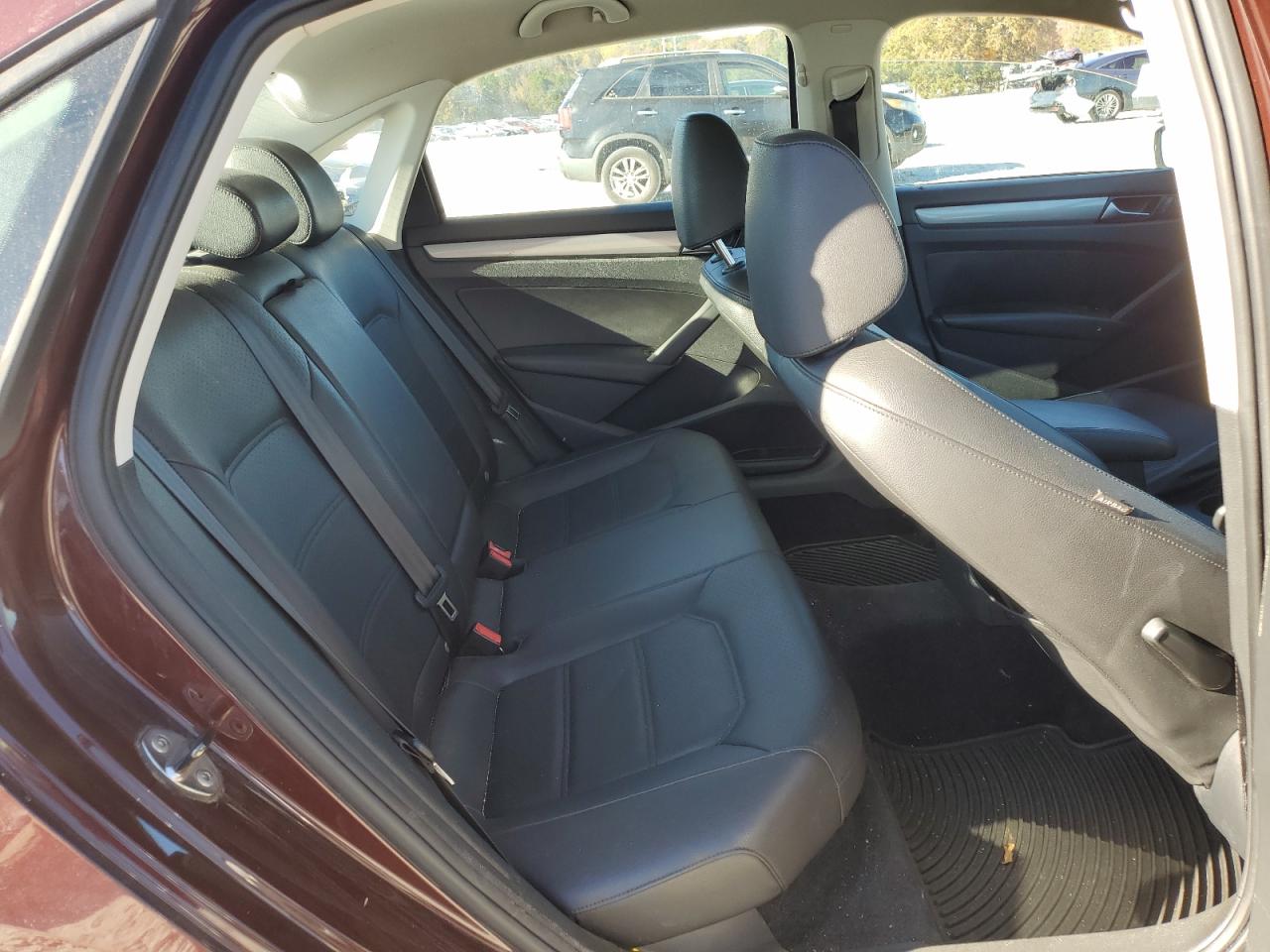 2014 Volkswagen Passat VIN 1VWAS7A35EC091351 Copart auction photo, front end / side damage thumbnail 10