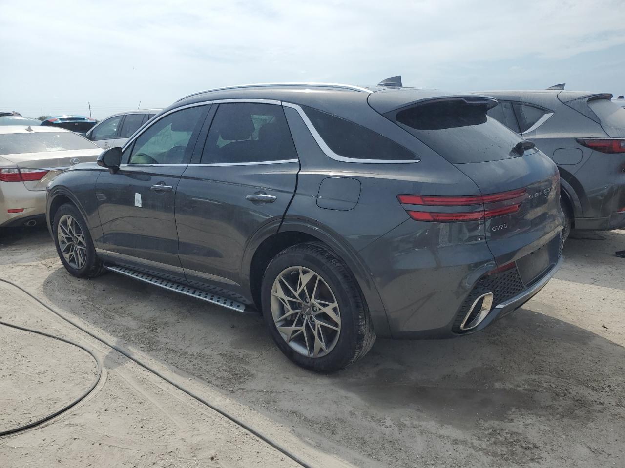 2023 Genesis Gv70 VIN KMUMADTB4PU112111 Copart auction photo, water/flood damage thumbnail 2