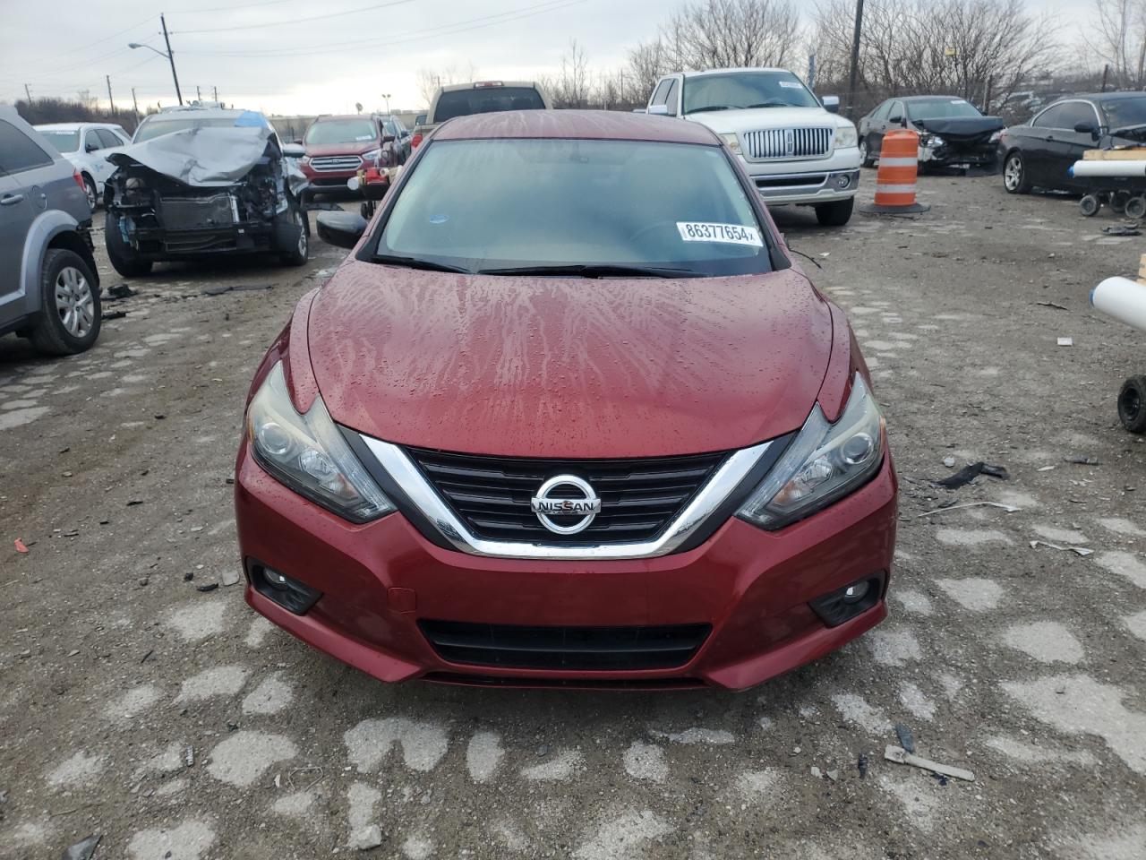 2017 Nissan Altima VIN 1N4AL3AP4HC282135 Copart auction photo, all over / minor dent/scratches damage thumbnail 5