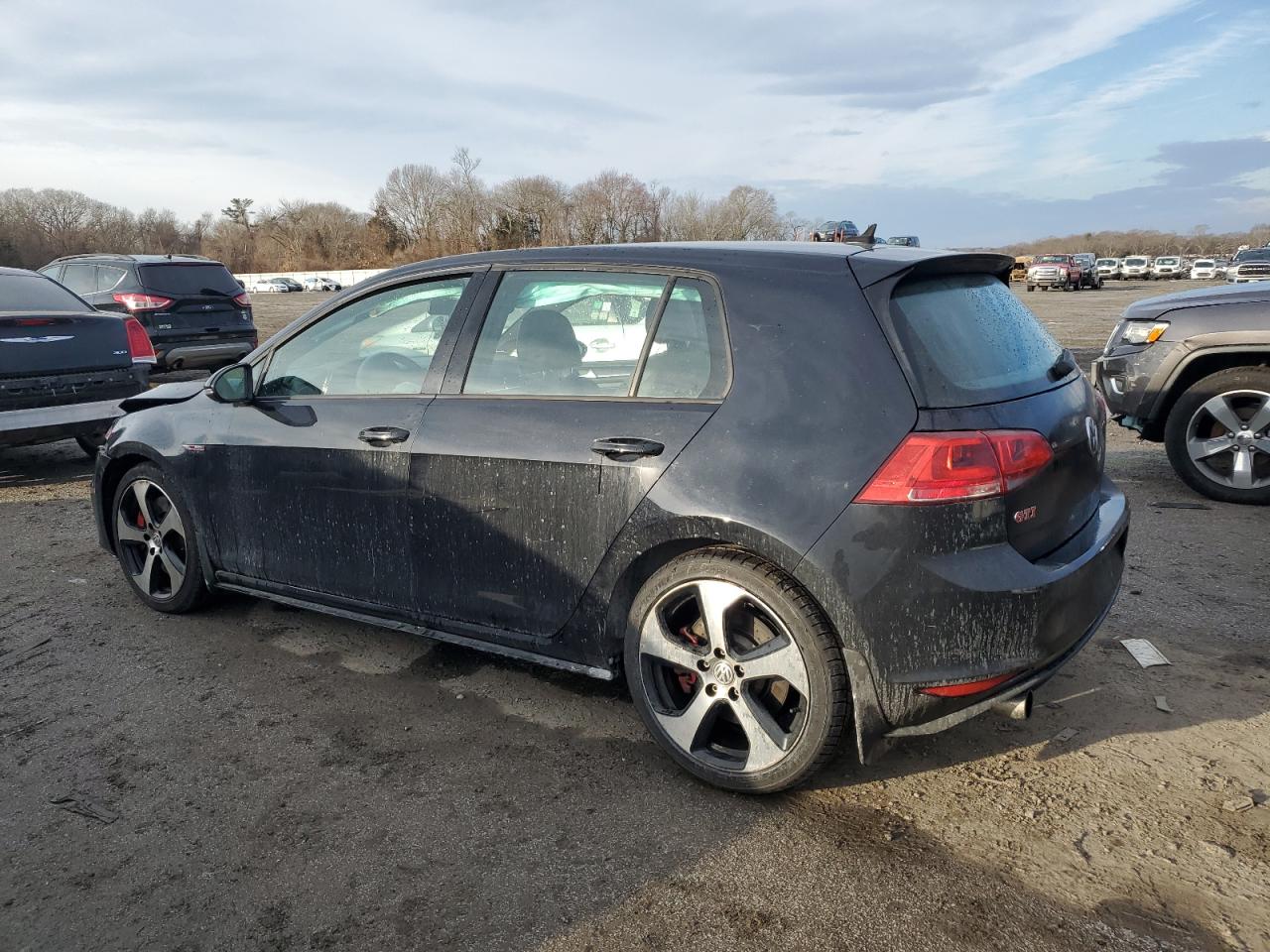 2016 Volkswagen GTI VIN 3VW447AU4GM061906 Copart auction photo, front end damage thumbnail 2