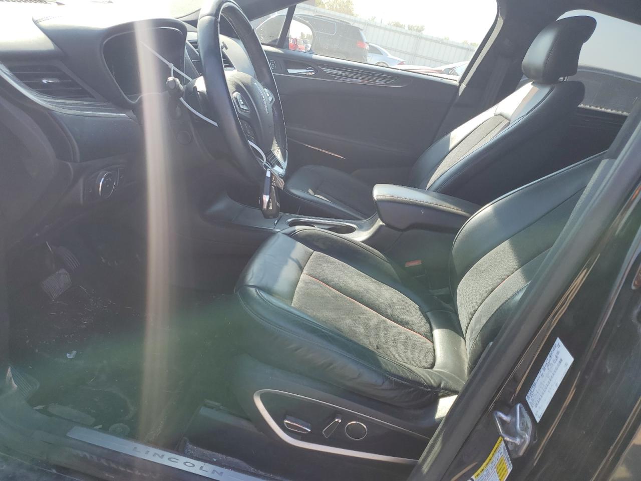2016 Lincoln MKZ VIN 5LMTJ4DH4GUJ18694 Copart auction photo, front end / minor dent/scratches damage thumbnail 7