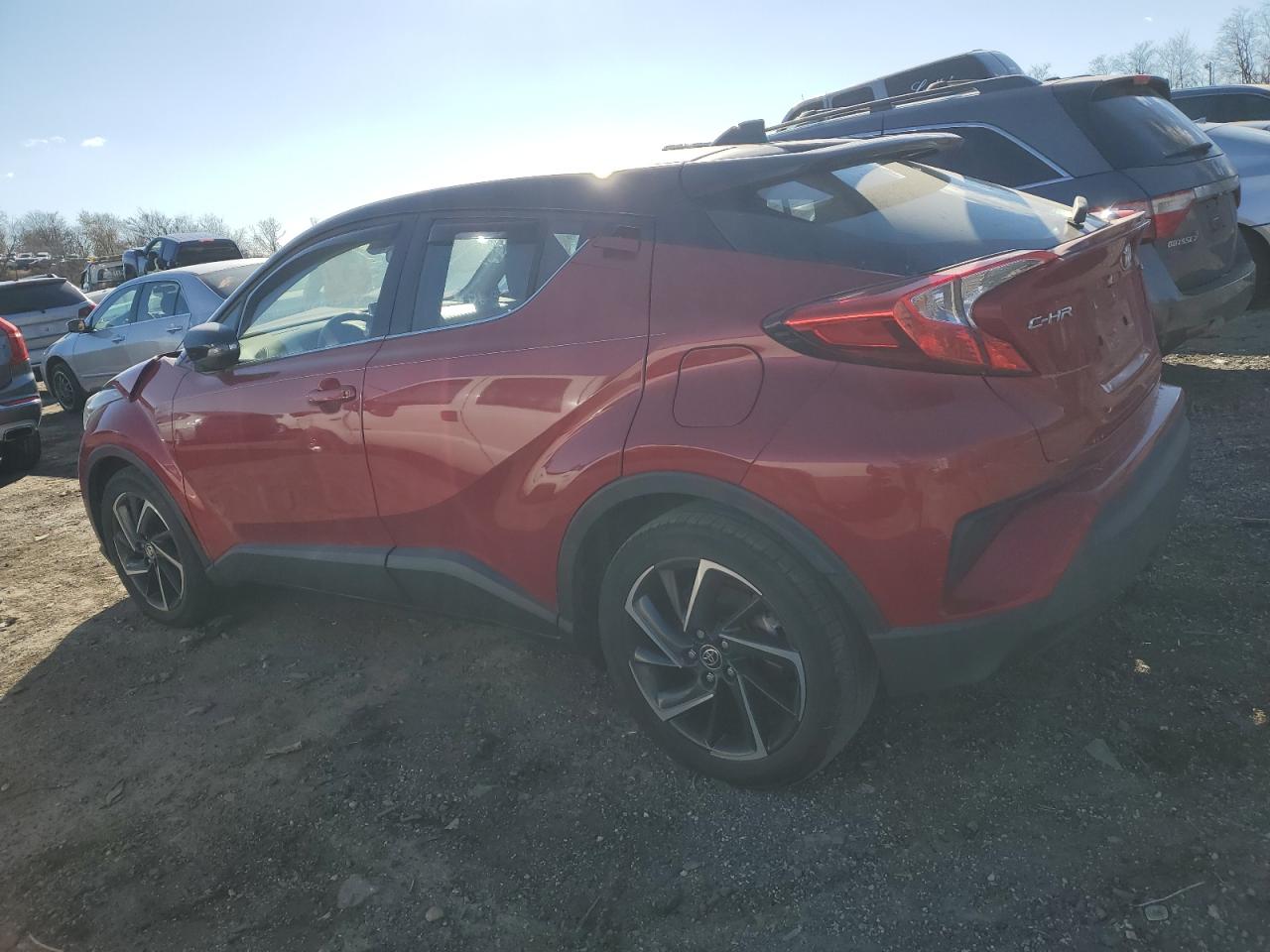2021 Toyota C-HR VIN NMTKHMBX5MR124480 Copart auction photo, front end / minor dent/scratches damage thumbnail 2
