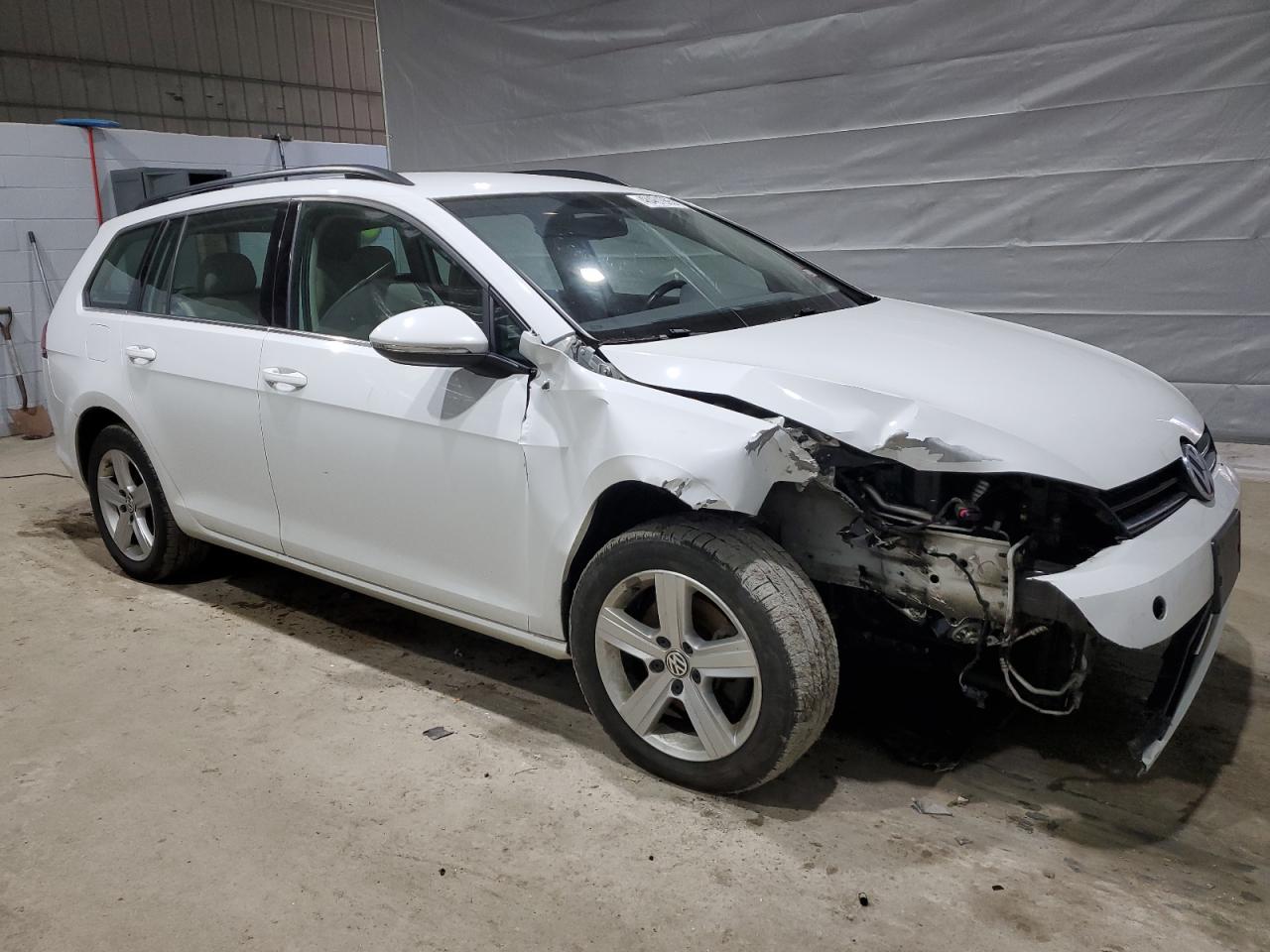 2015 Volkswagen Golf VIN 3VWCA7AU0FM501705 Copart auction photo, front end damage thumbnail 4