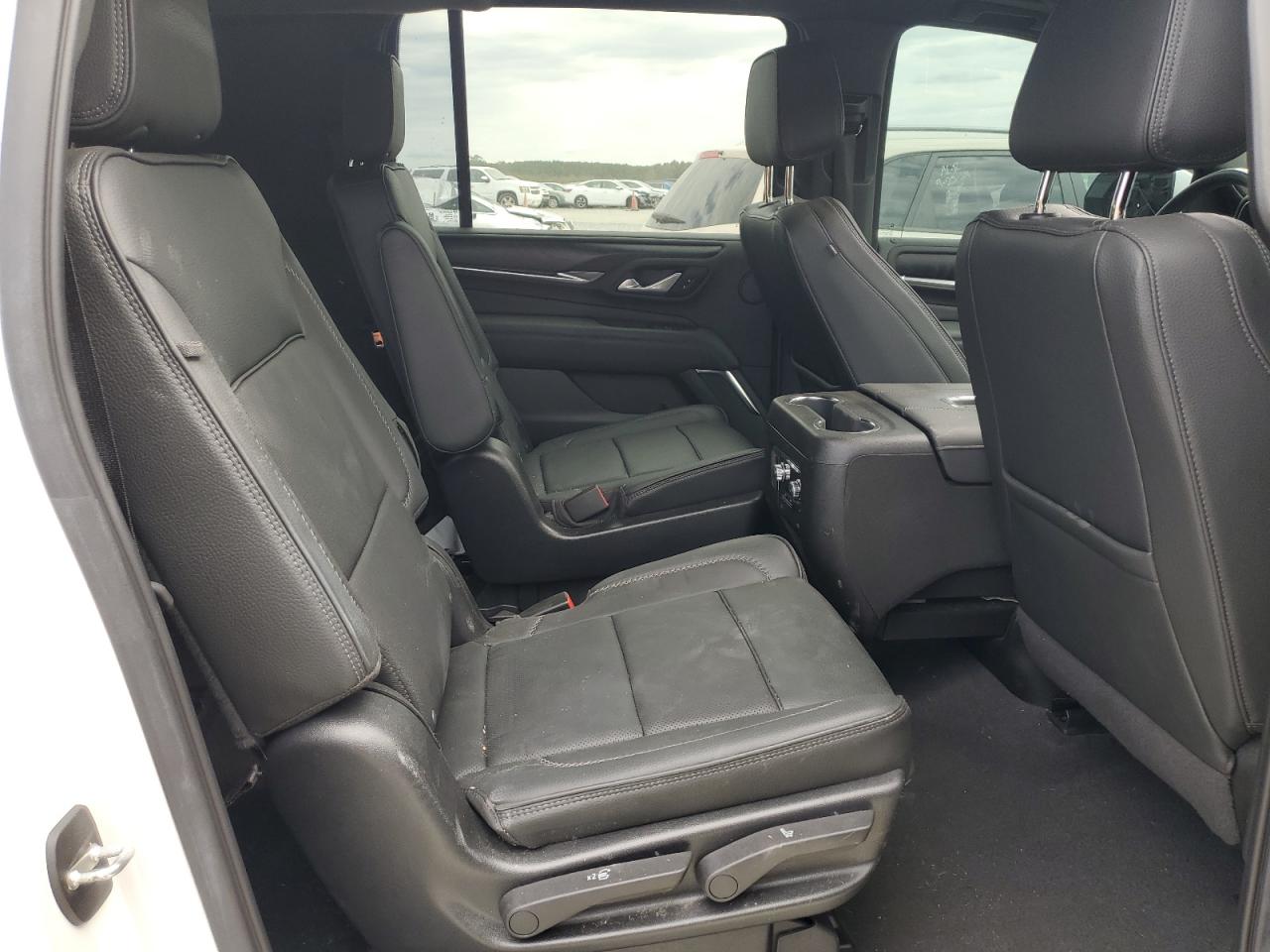 2022 GMC Yukon VIN 1GKS2JKL0NR238244 Copart auction photo, all over damage thumbnail 11