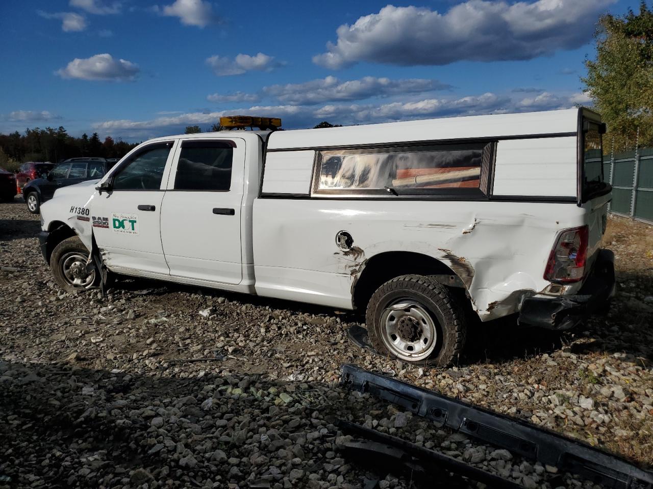 2017 RAM 2500 VIN 3C6UR4HJ2HG779167 Copart auction photo, front end / rear end damage thumbnail 2