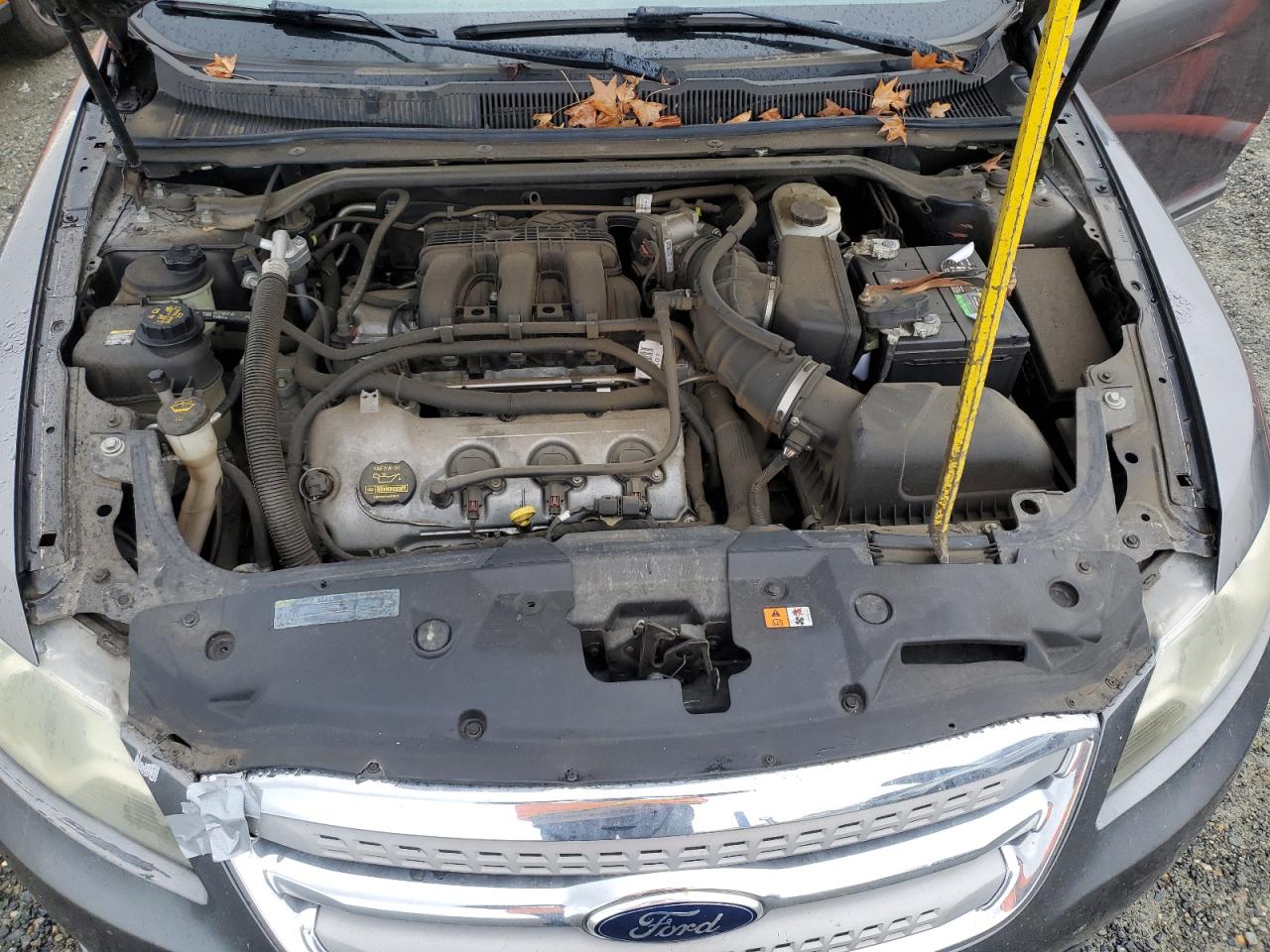 2011 Ford Taurus VIN 1FAHP2DW3BG146272 Copart auction photo, front end / mechanical damage thumbnail 11