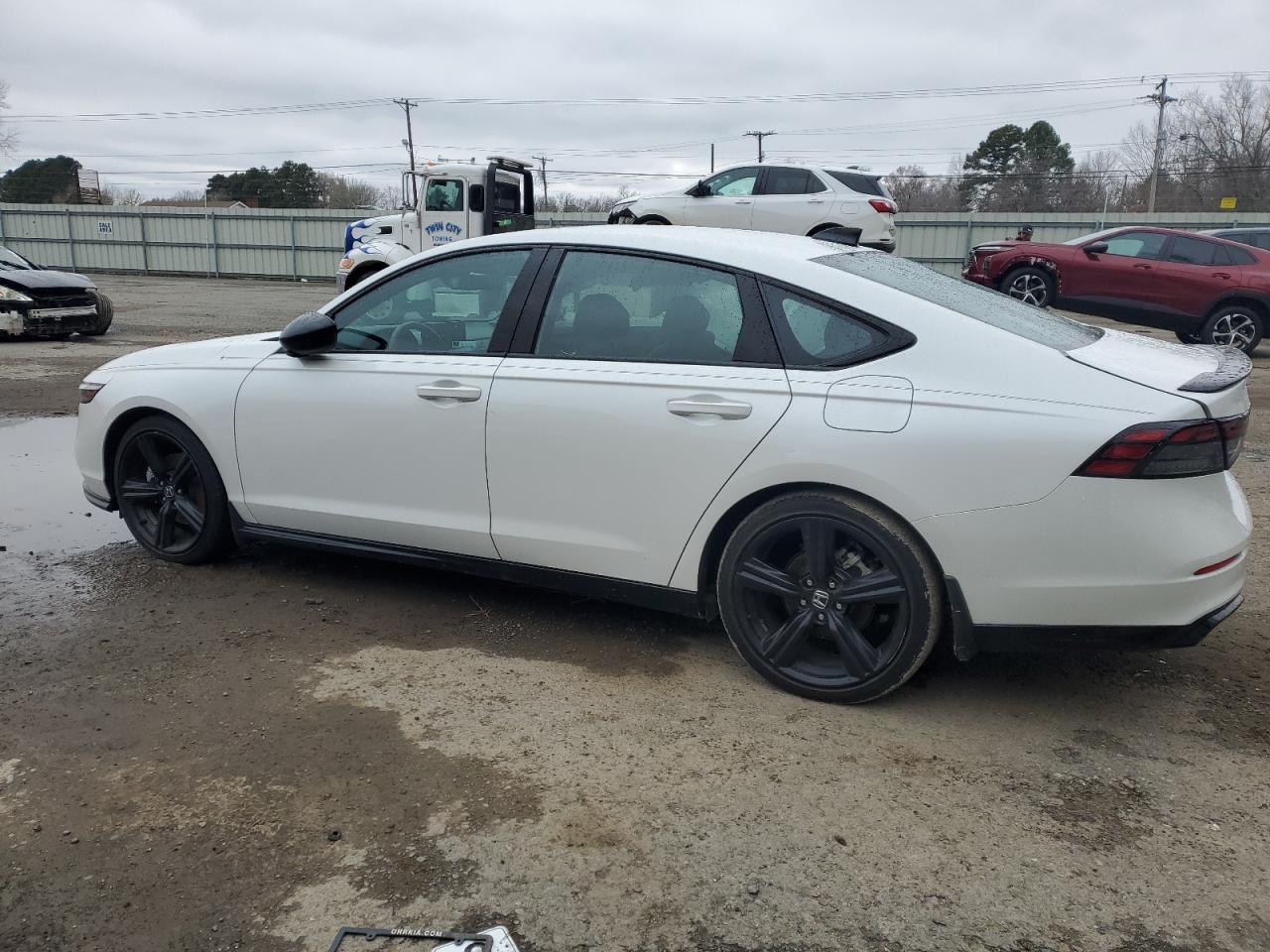 2023 Honda Accord VIN 1HGCY2F7XPA046995 Copart auction photo, side / minor dent/scratches damage thumbnail 2