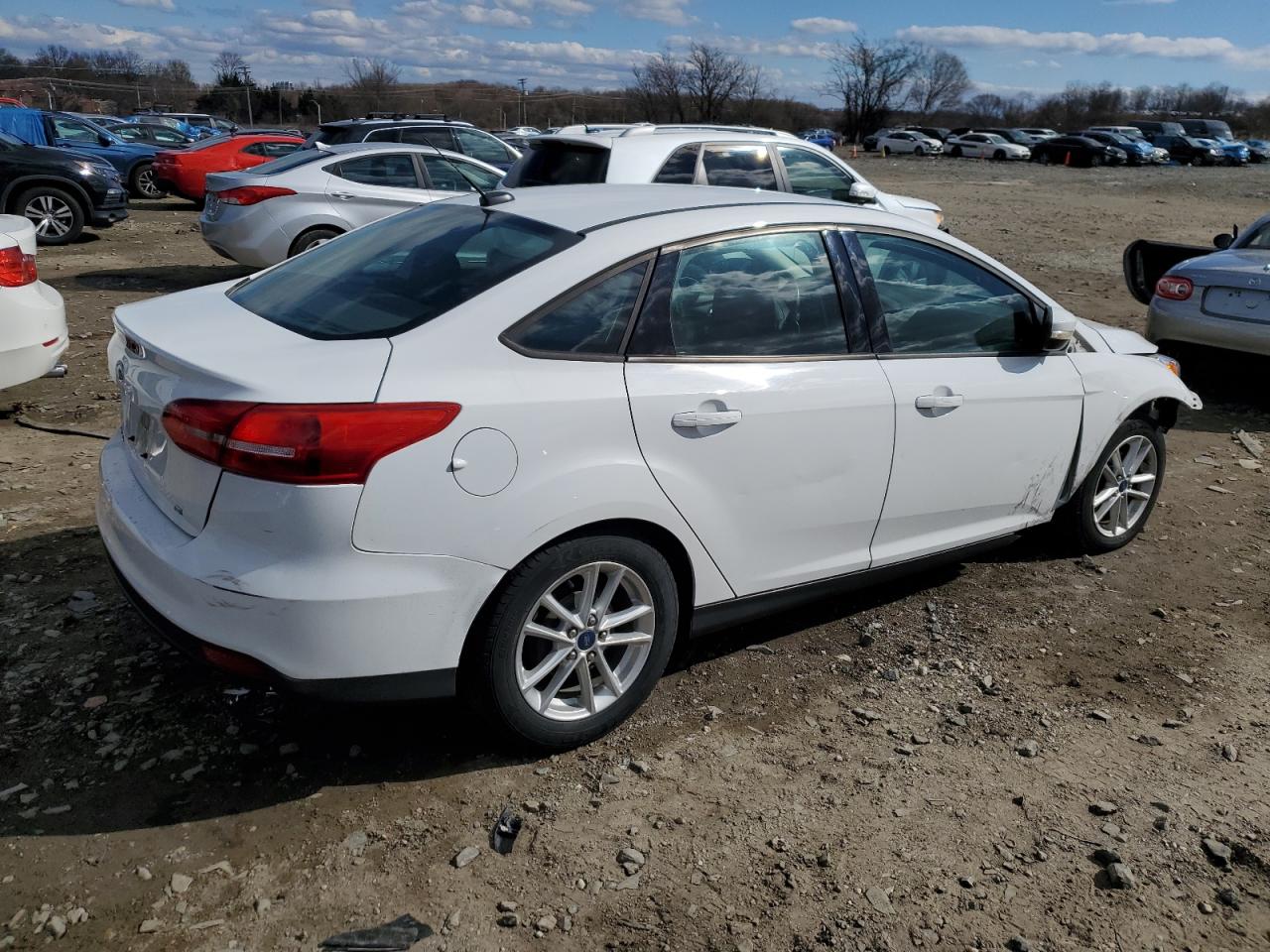 2015 Ford Focus VIN 1FADP3F23FL217384 Copart auction photo, front end damage thumbnail 3