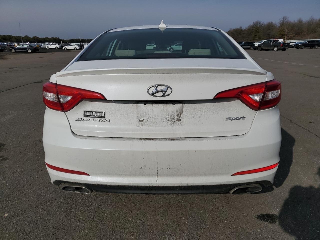 2016 Hyundai Sonata VIN 5NPE34AF8GH356605 Copart auction photo, side / minor dent/scratches damage thumbnail 6