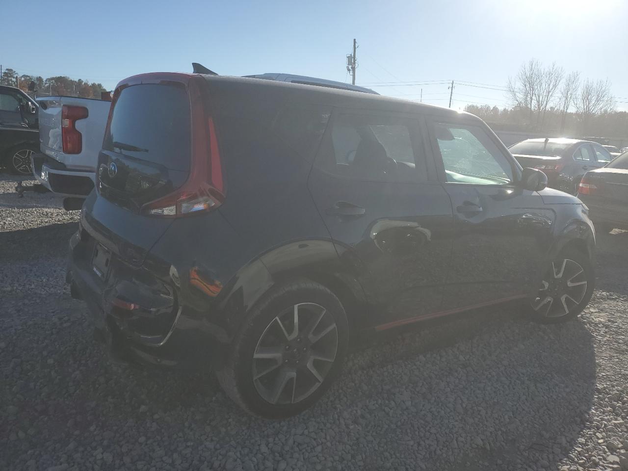 2021 KIA Soul VIN KNDJ63AU8M7781773 Copart auction photo, rear end damage thumbnail 3