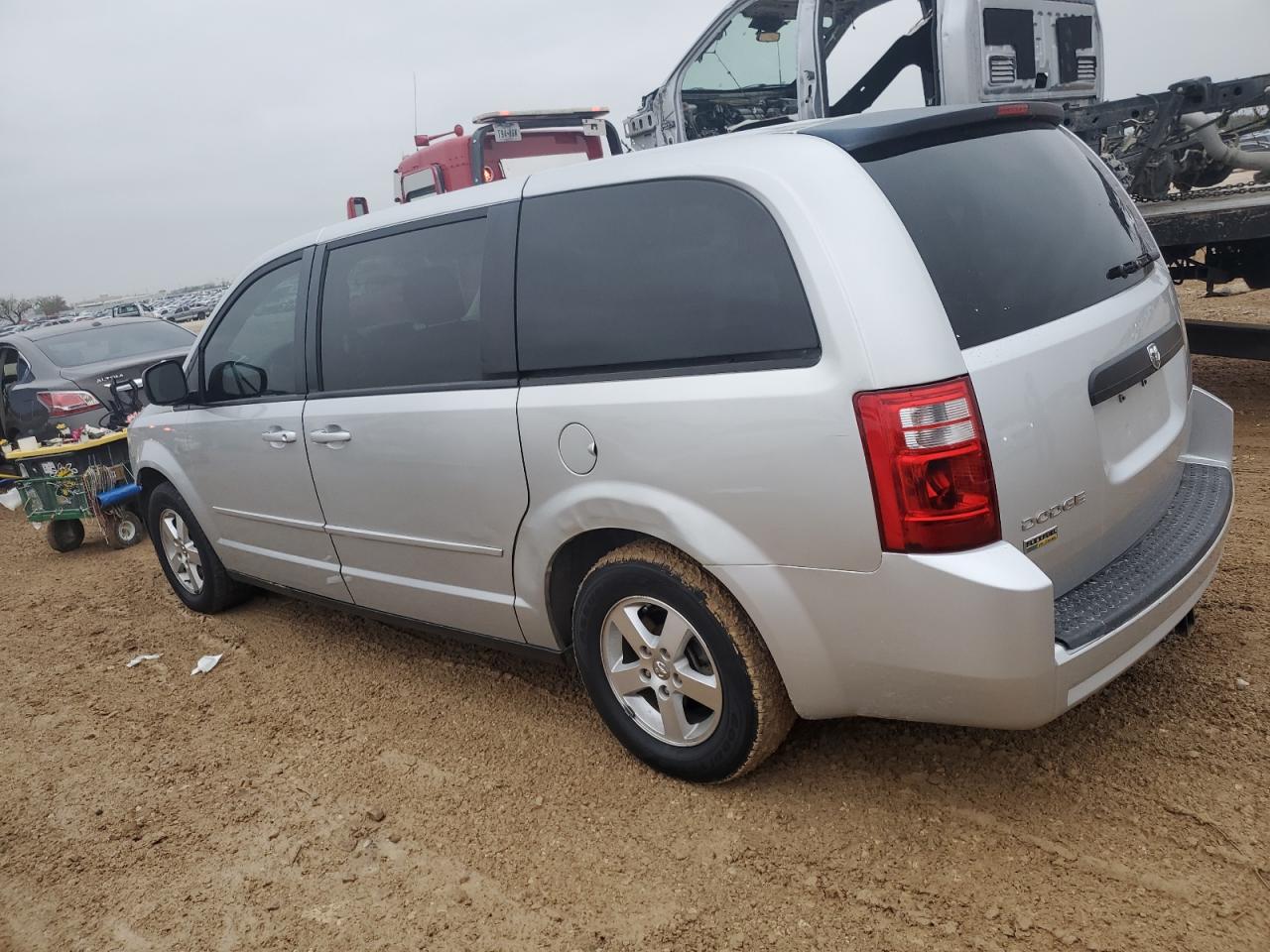 2009 Dodge Caravan VIN 2D8HN44E99R534393 Copart auction photo, front end damage thumbnail 2