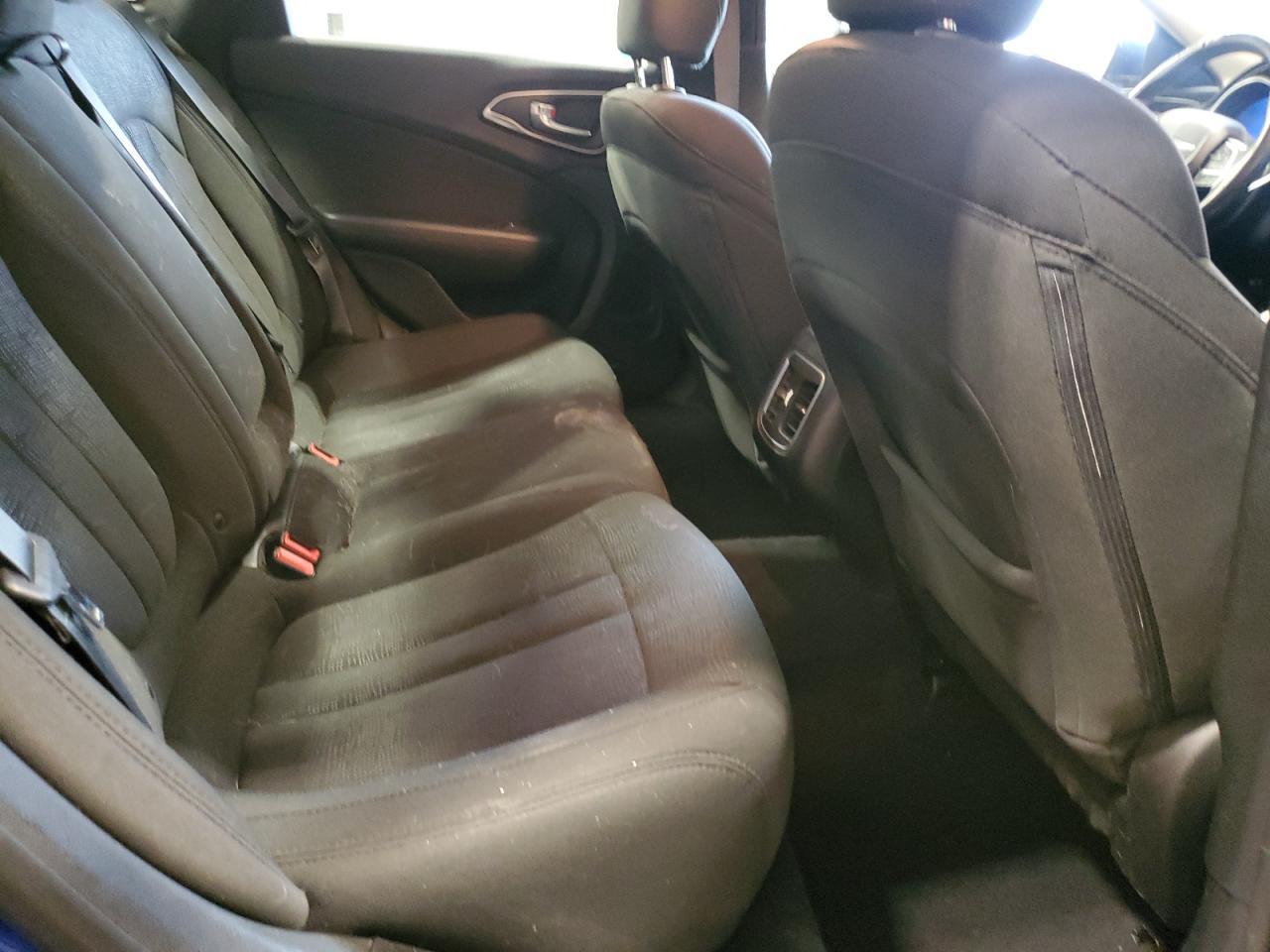 2015 Chrysler 200 VIN 1C3CCCAB0FN696607 Copart auction photo, rear end damage thumbnail 10