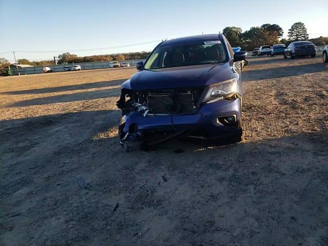 2017 Nissan Pathfinder VIN 5N1DR2MM1HC903831 Copart auction photo, front end / minor dent/scratches damage thumbnail 11