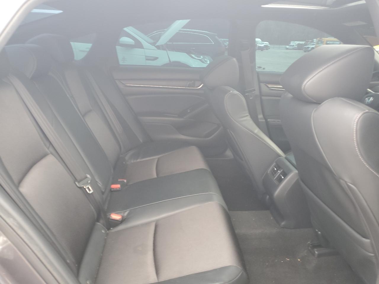 2018 Honda Accord VIN 1HGCV2F30JA046243 Copart auction photo, minor dent/scratches damage thumbnail 10
