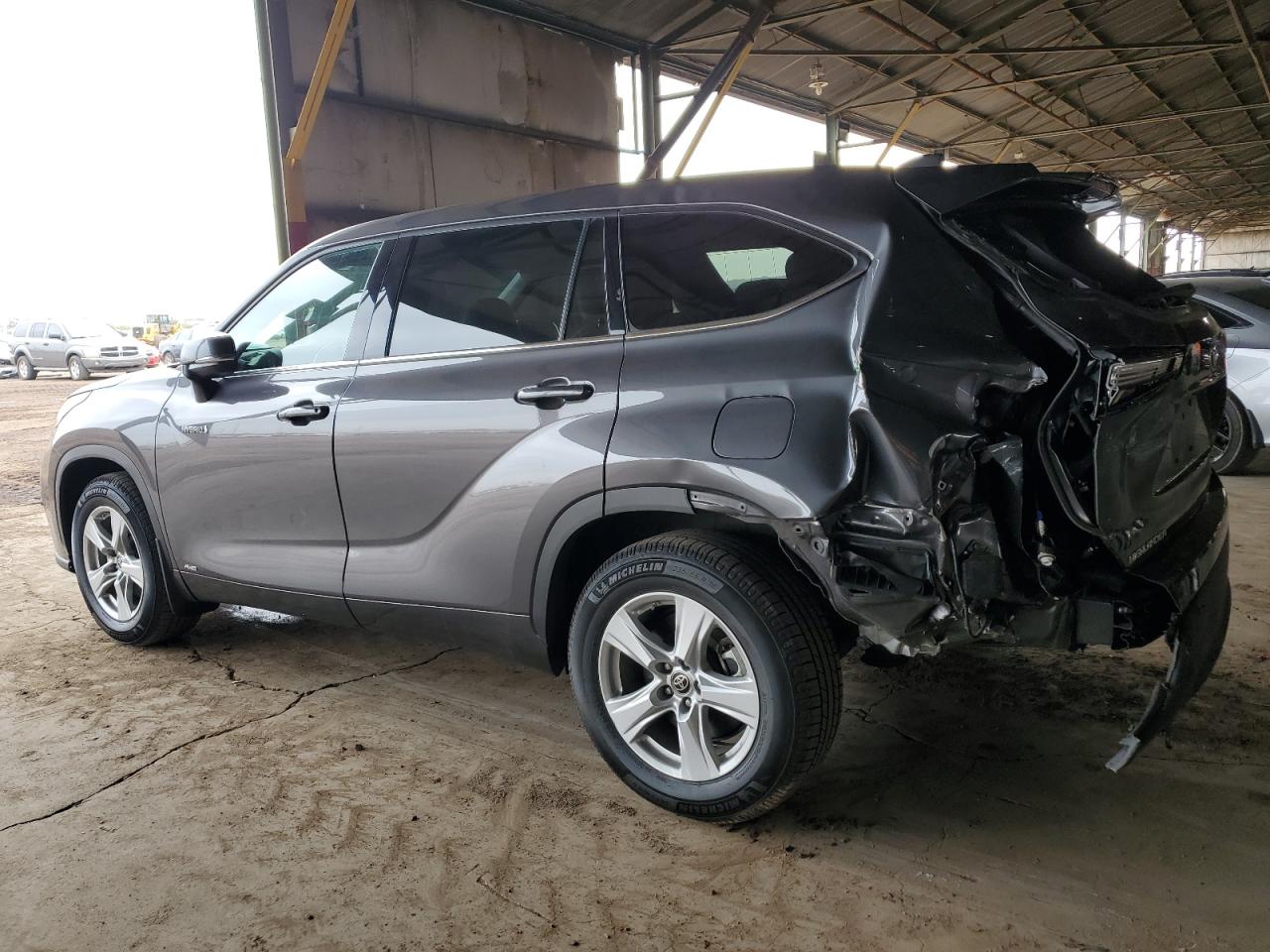 2021 Toyota Highlander VIN 5TDBBRCH5MS526930 Copart auction photo, rear end damage thumbnail 2