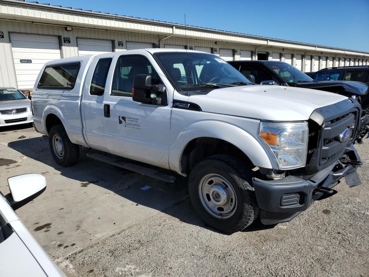 2016 Ford F250 VIN 1FT7X2B64GEC81174 Copart auction photo, front end damage thumbnail 4