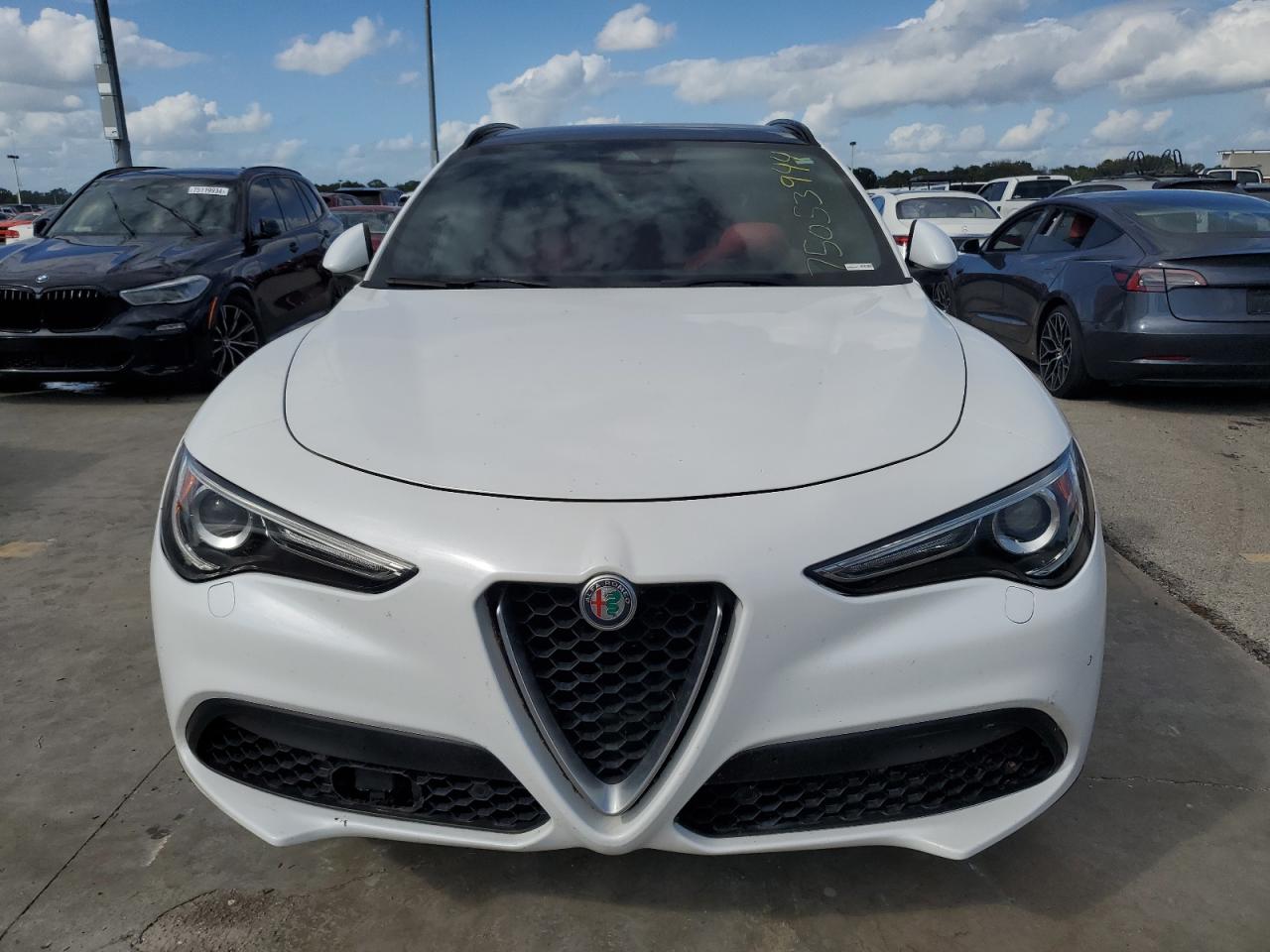 2018 Alfa Romeo Stelvio VIN ZASFAKNNXJ7B89294 Copart auction photo, water/flood damage thumbnail 5