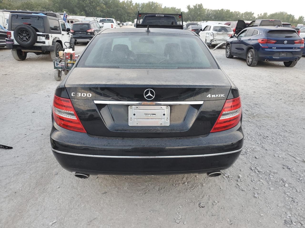 2013 Mercedes-Benz C-klasse VIN WDDGF8ABXDR270694 Copart auction photo, water/flood / mechanical damage thumbnail 6