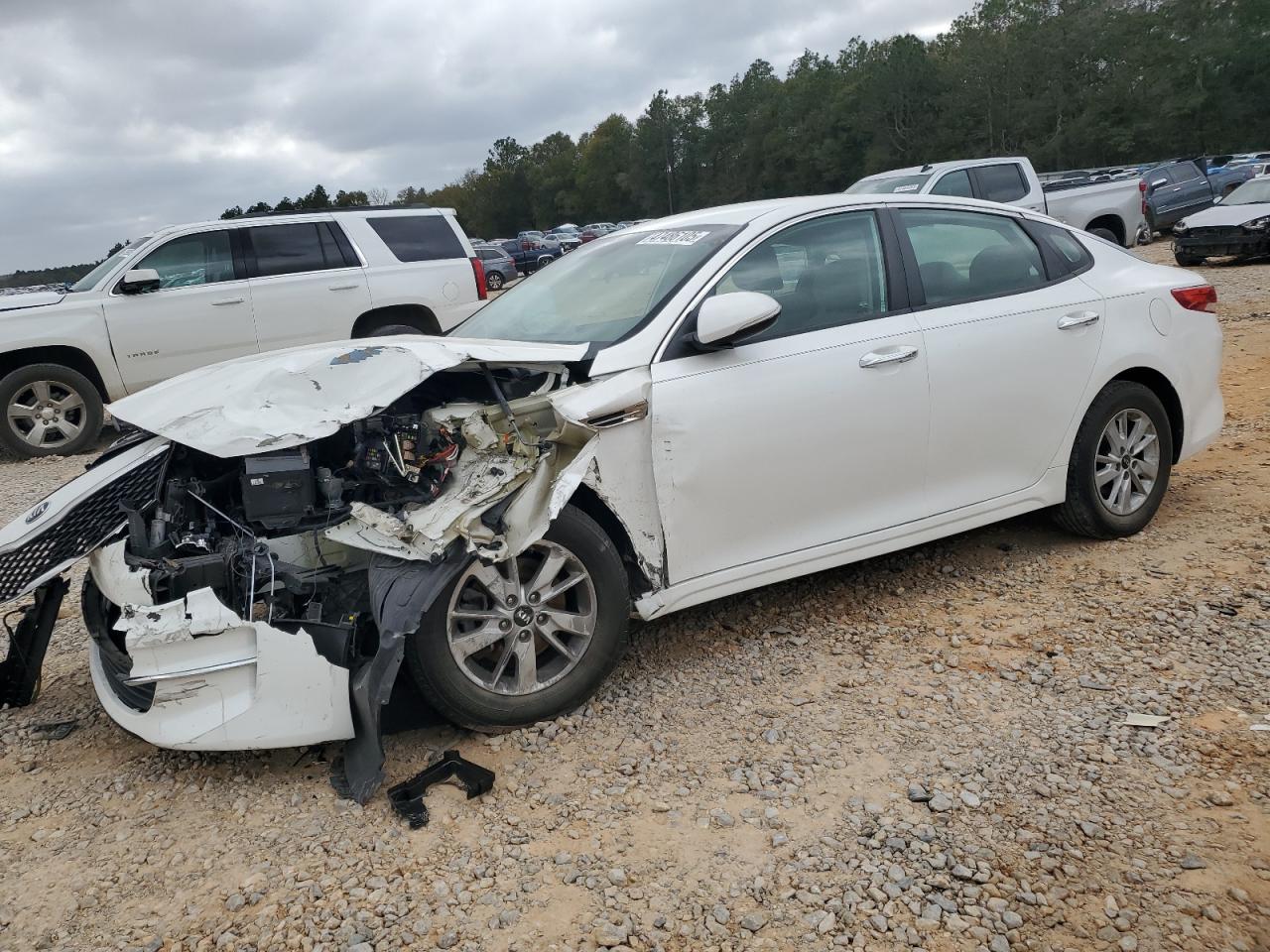 2016 KIA Optima VIN KNAGT4L35G5083843