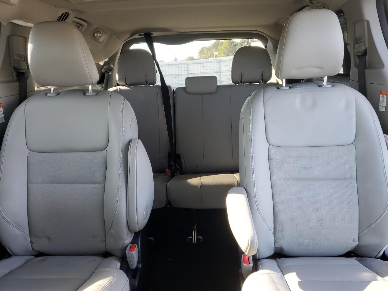 2020 Toyota Sienna VIN 5TDDZ3DC5LS249540 Copart auction photo, side damage thumbnail 10