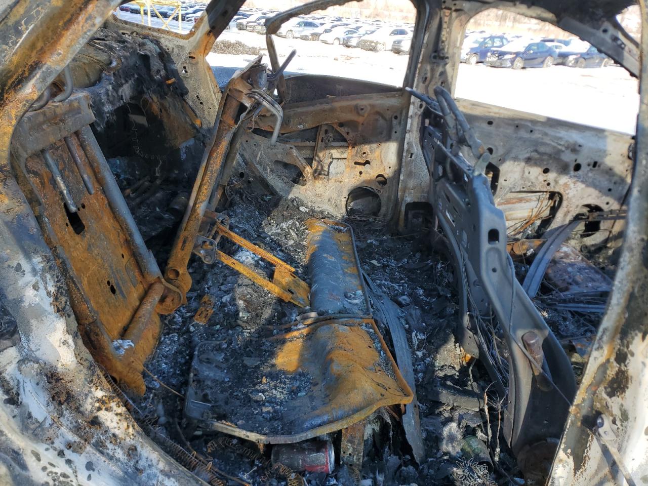 2018 Ford Focus VIN 1FADP3J22JL271999 Copart auction photo, burn damage thumbnail 10