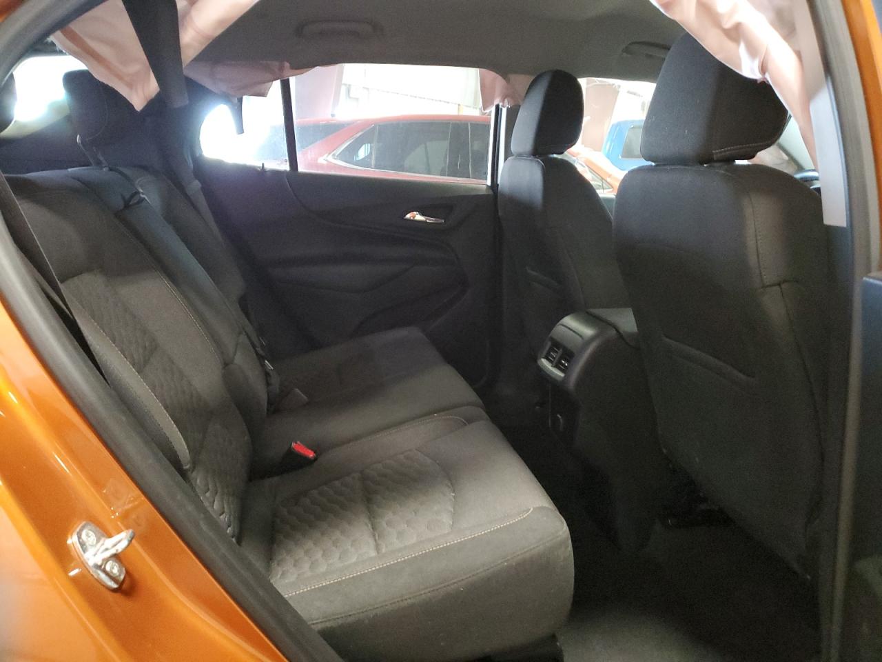 2018 Chevrolet Equinox VIN 2GNAXJEV5J6106261 Copart auction photo, front end / side damage thumbnail 11