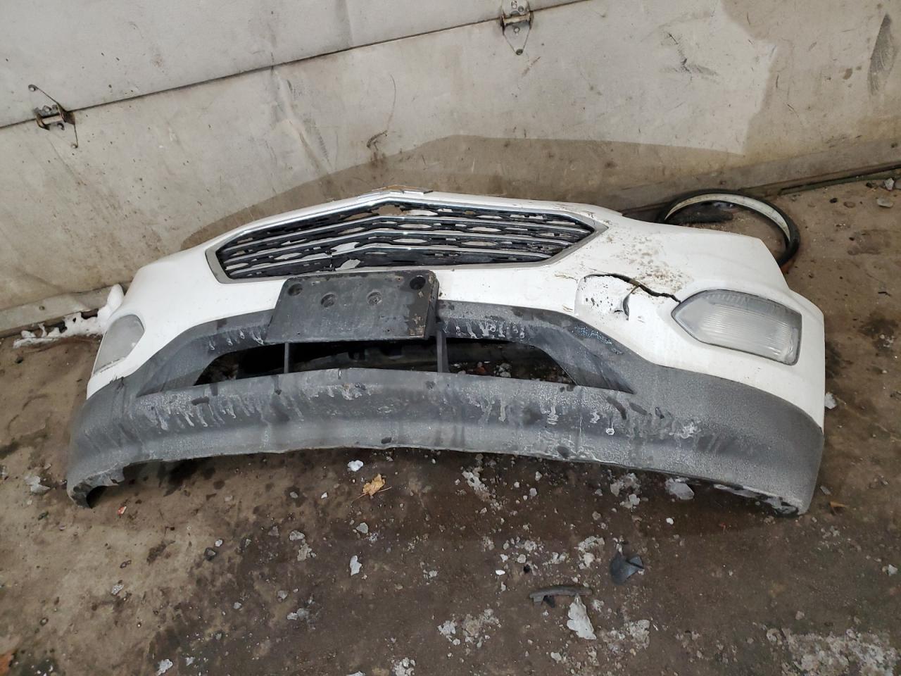 2017 Chevrolet Equinox VIN 2GNFLFEK1H6277345 Copart auction photo, front end / minor dent/scratches damage thumbnail 15
