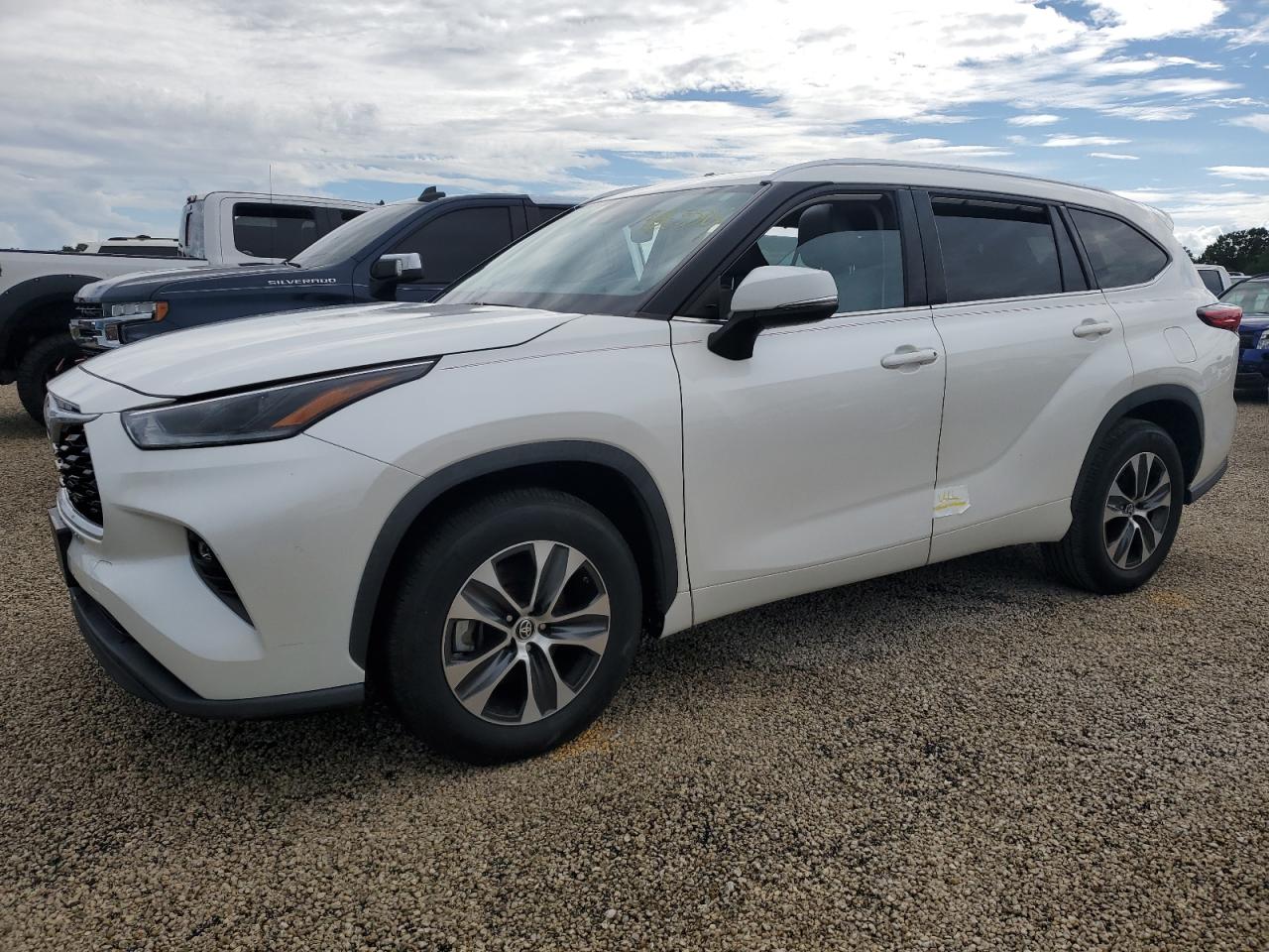 2021 Toyota Highlander VIN 5TDGZRAH2MS079431