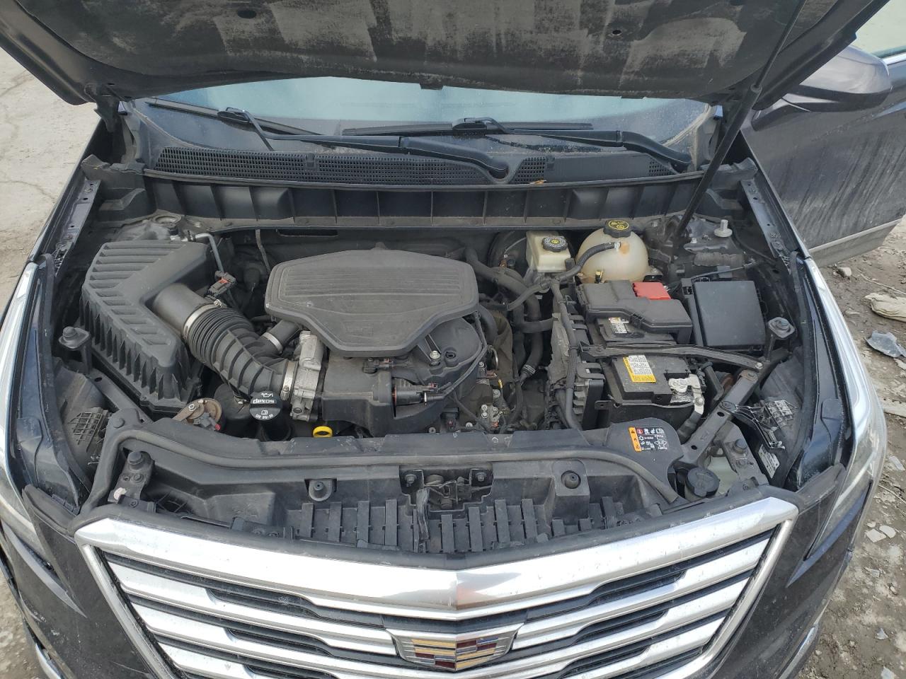 2018 Cadillac XT5 VIN 1GYKNFRS6JZ120247 Copart auction photo, side / front end damage thumbnail 13