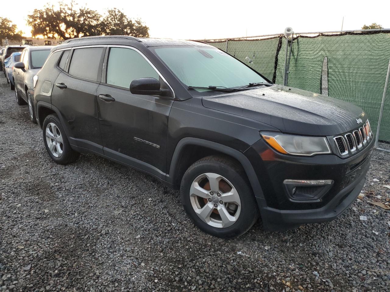 2018 Jeep Compass VIN 3C4NJDBB3JT291106 Copart auction photo, water/flood damage thumbnail 4