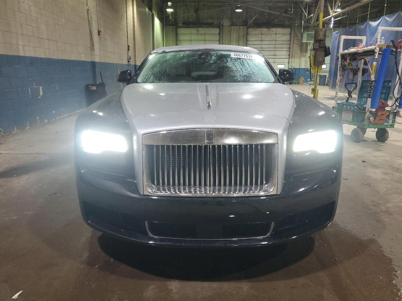 2018 Rolls-Royce Ghost VIN SCA664S50JUX54364 Copart auction photo, minor dent/scratches damage thumbnail 5