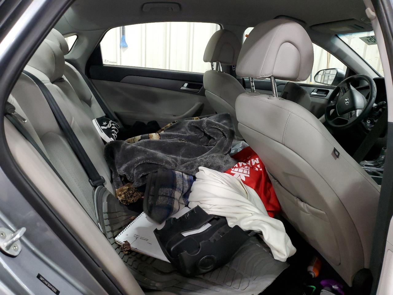 2016 Hyundai Sonata VIN 5NPE24AF0GH418260 Copart auction photo, vandalism damage thumbnail 10