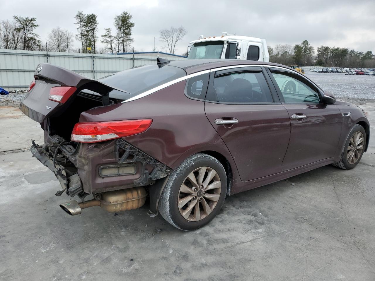 2016 KIA Optima VIN 5XXGU4L35GG007308 Copart auction photo, rear end damage thumbnail 3