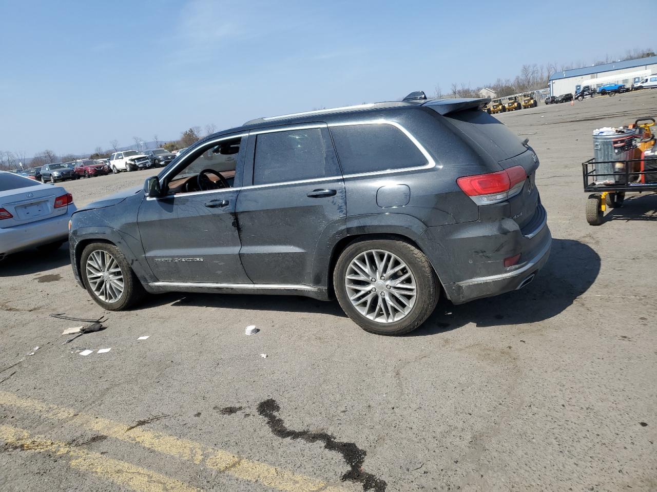 2017 Jeep Grand Cherokee VIN 1C4RJFJGXHC881898 Copart auction photo, front end damage thumbnail 2