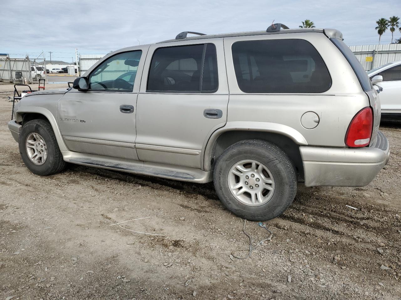 2001 Dodge Durango VIN 1B4HR28N01F636501 Copart auction photo, front end / all over damage thumbnail 2