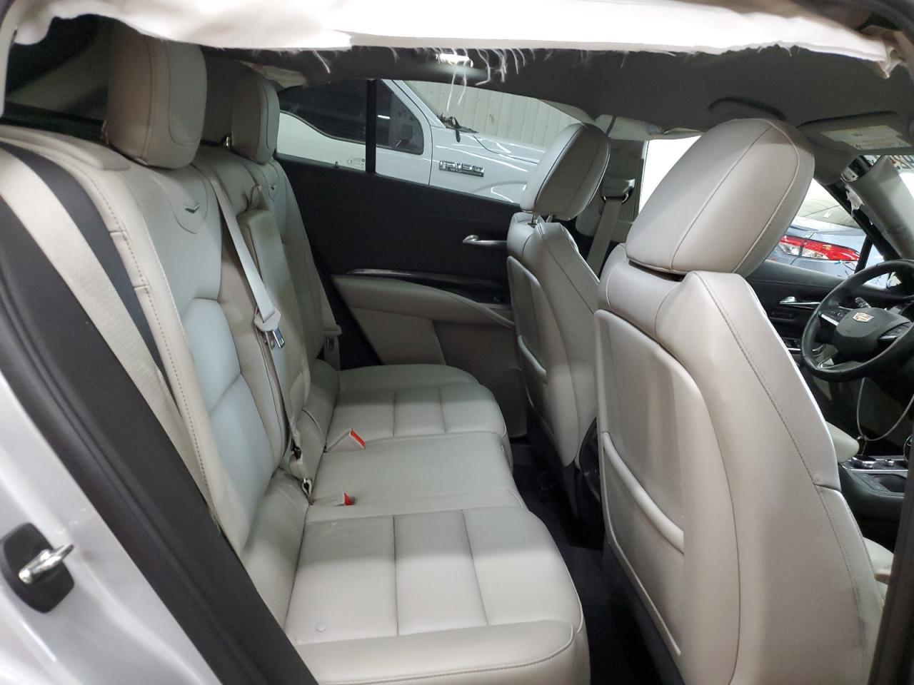 2022 Cadillac XT4 VIN 1GYFZDR4XNF106645 Copart auction photo, all over damage thumbnail 11