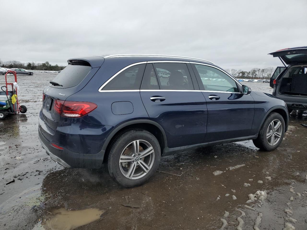 2021 Mercedes-Benz GLC VIN W1N0G8EB7MG013533 Copart auction photo, side damage thumbnail 3