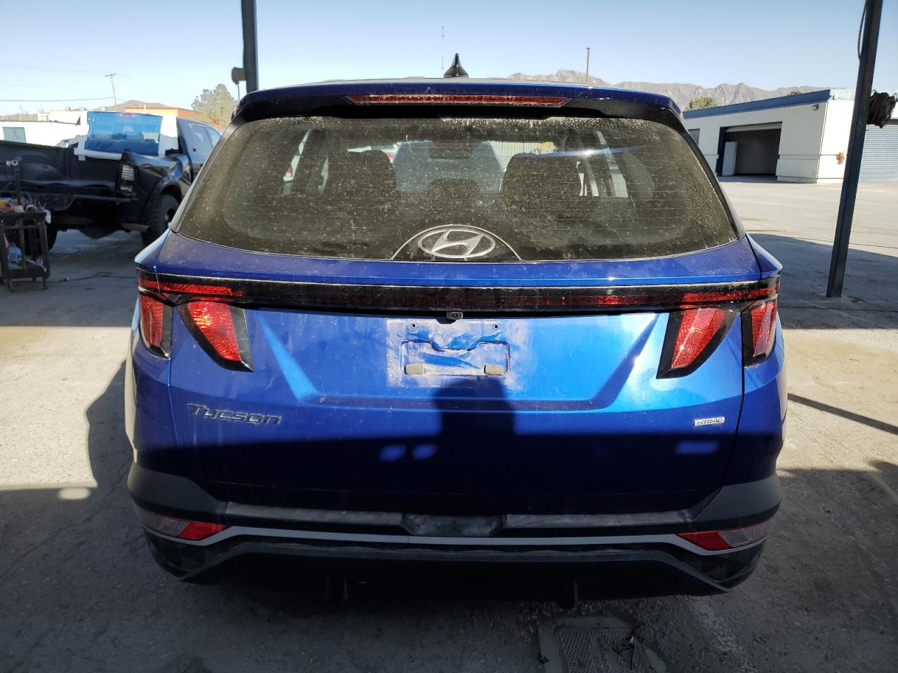 2023 Hyundai Tucson VIN 5NMJACAE9PH283179 Copart auction photo, vandalism damage thumbnail 6
