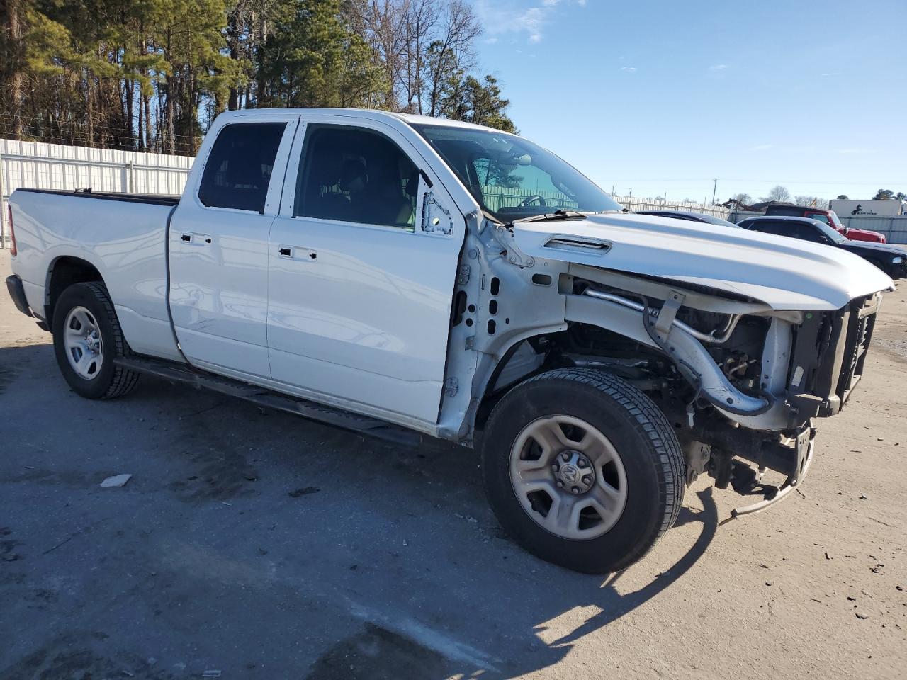 2019 RAM 1500 VIN 1C6RRECT8KN844817 Copart auction photo, front end / side damage thumbnail 4