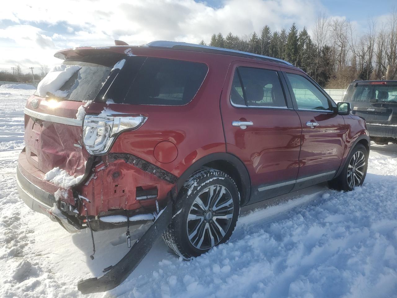 2016 Ford Explorer VIN 1FM5K8HT5GGC11558 Copart auction photo, rear end damage thumbnail 3
