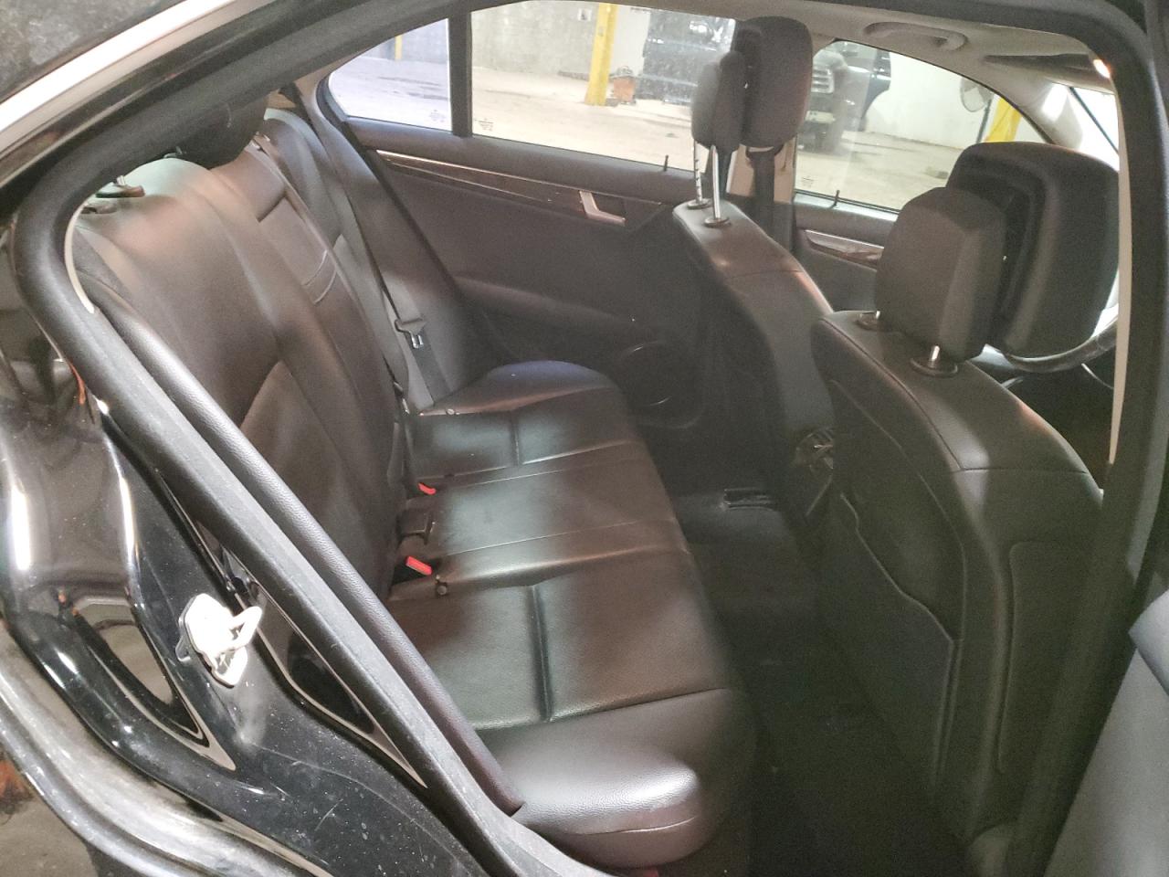 2012 Mercedes-Benz C-klasse VIN WDDGF8BB1CR226015 Copart auction photo, front end damage thumbnail 10