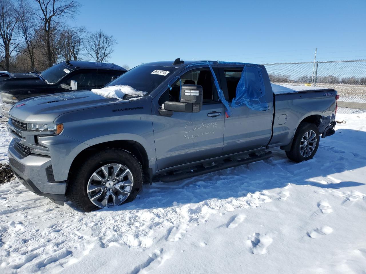 2021 Chevrolet Silverado VIN 1GCUYEEL0MZ447102