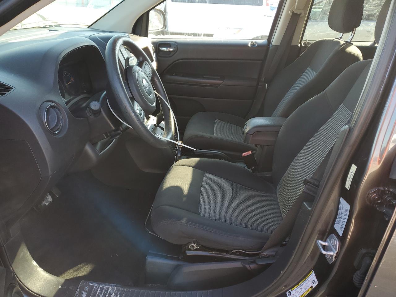 2015 Jeep Compass VIN 1C4NJCBB0FD203832 Copart auction photo, front end damage thumbnail 7