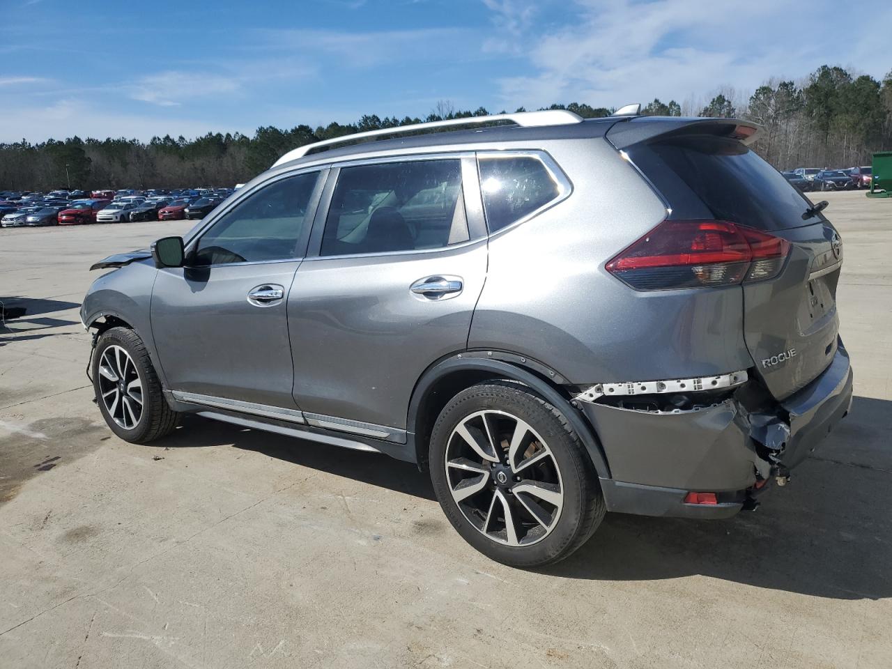 2019 Nissan Rogue VIN 5N1AT2MT7KC749323 Copart auction photo, front end / rear end damage thumbnail 2