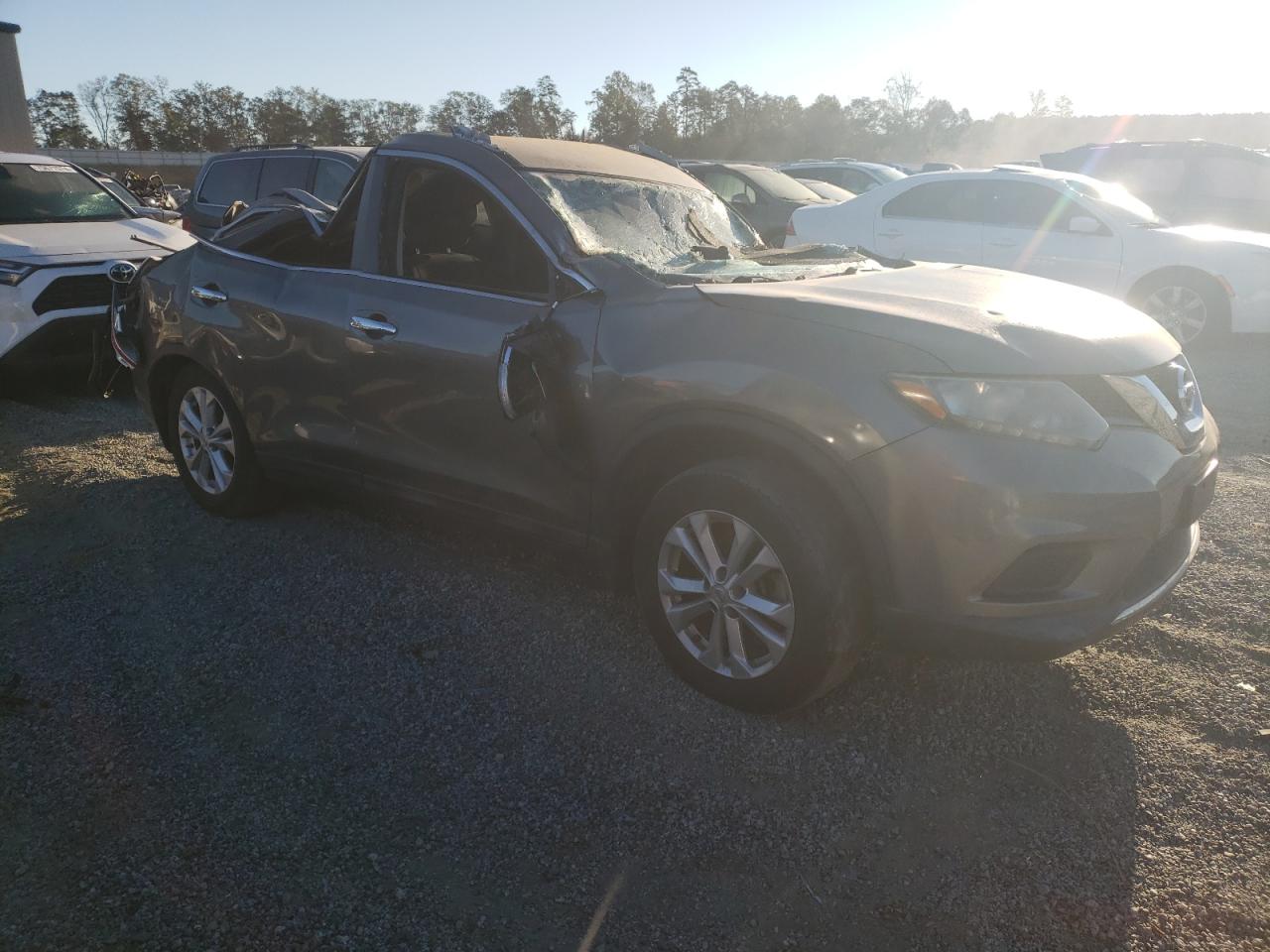 2015 Nissan Rogue VIN 5N1AT2MK5FC895331 Copart auction photo, all over damage thumbnail 4