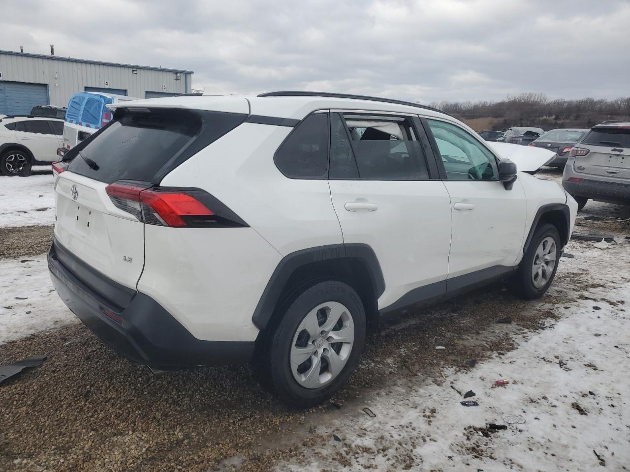 2020 Toyota RAV 4 VIN 2T3H1RFV8LC045583 Copart auction photo, front end damage thumbnail 3