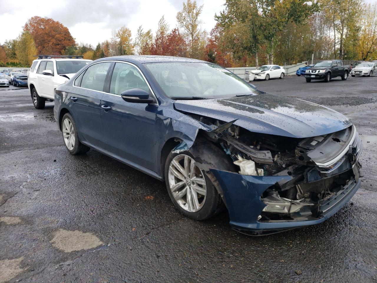 2018 Volkswagen Passat VIN 1VWBA7A31JC043590 Copart auction photo, front end damage thumbnail 4