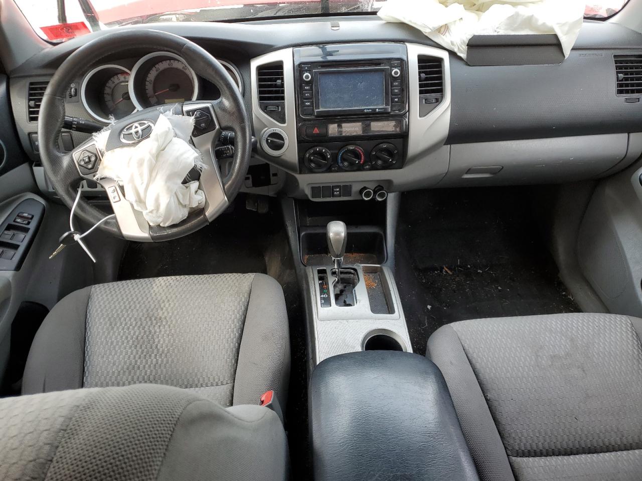 2015 Toyota Tacoma VIN 3TMLU4EN2FM193528 Copart auction photo, front end damage thumbnail 8