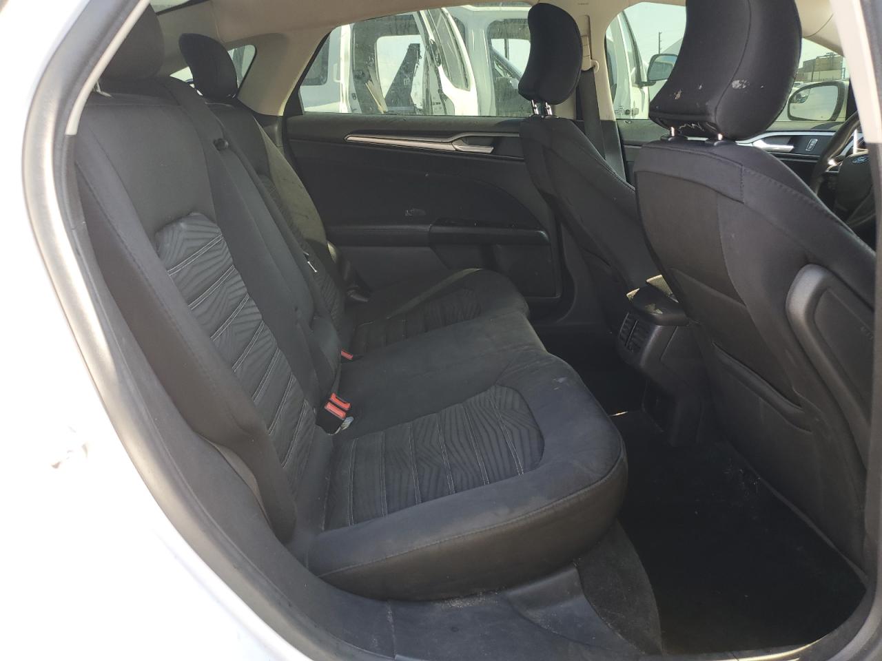 2016 Ford Fusion VIN 3FA6P0H71GR328857 Copart auction photo, rear end / all over damage thumbnail 10